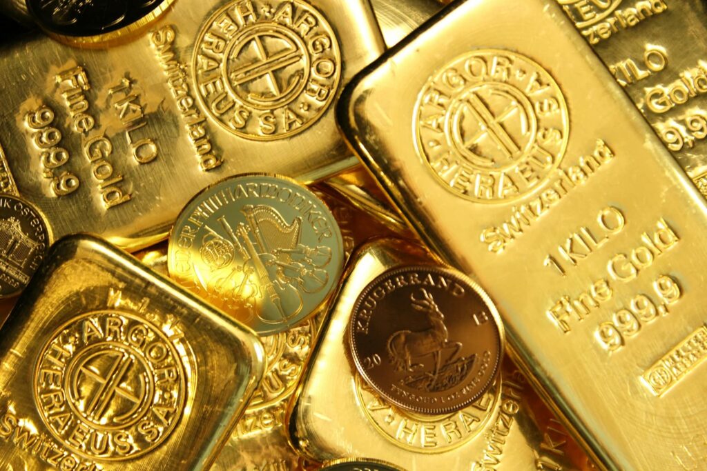 Gold Price Today Plunges: Biggest Weekly Drop Since 2024 as Dollar Roars Before US CPI